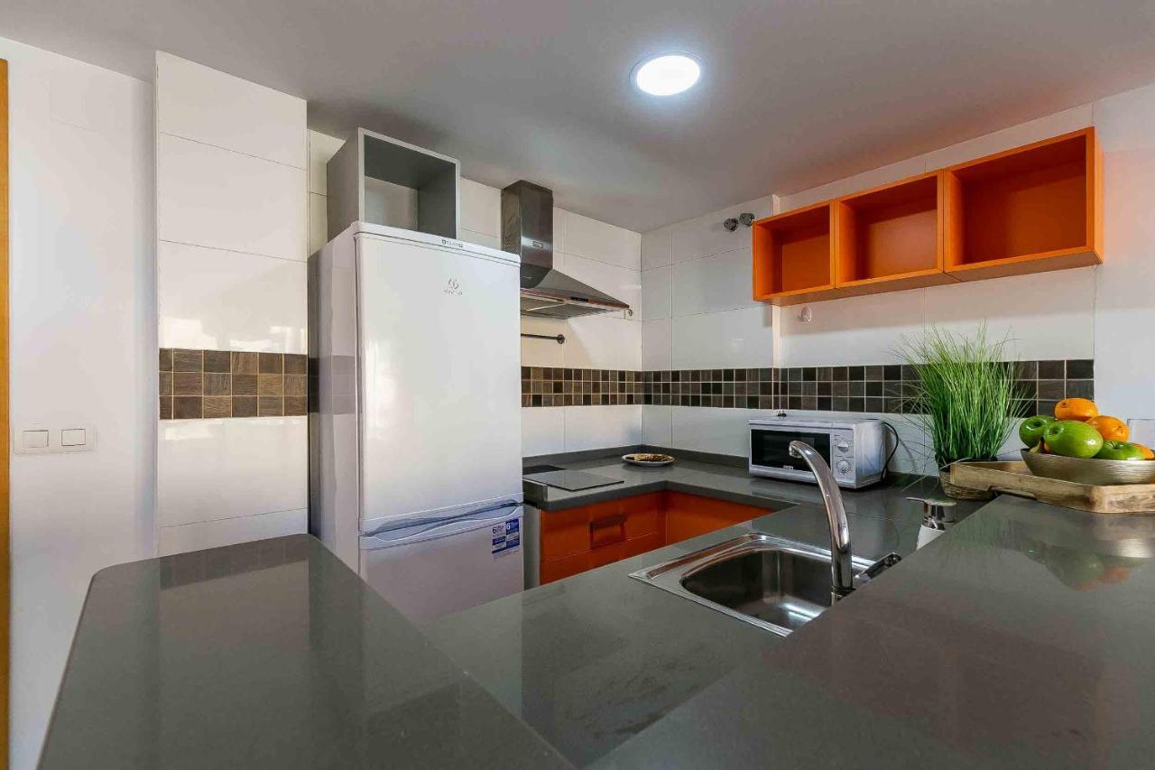 Carlos Haya Beautiful Apartment With Parking Málaga Esterno foto